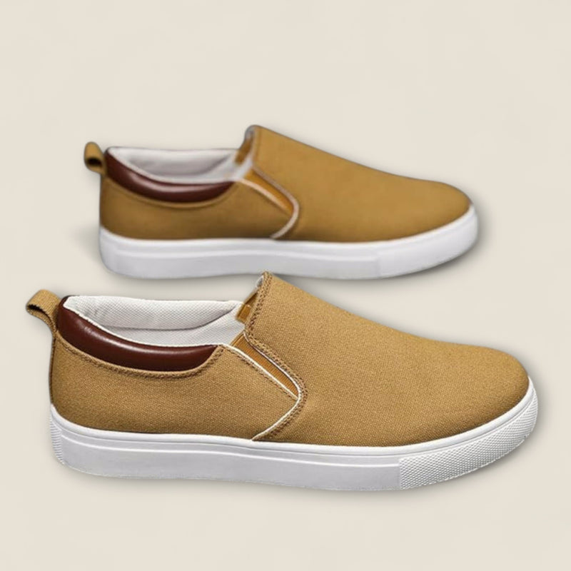 Elio - Slip-On Canvas Sneakers