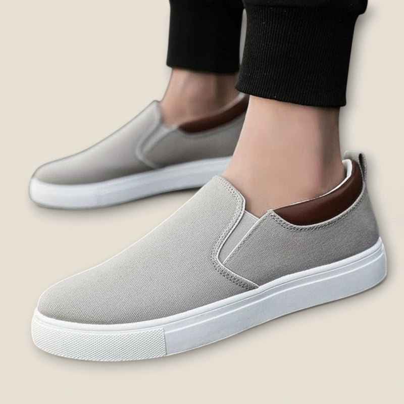 Elio - Slip-On Canvas Sneakers