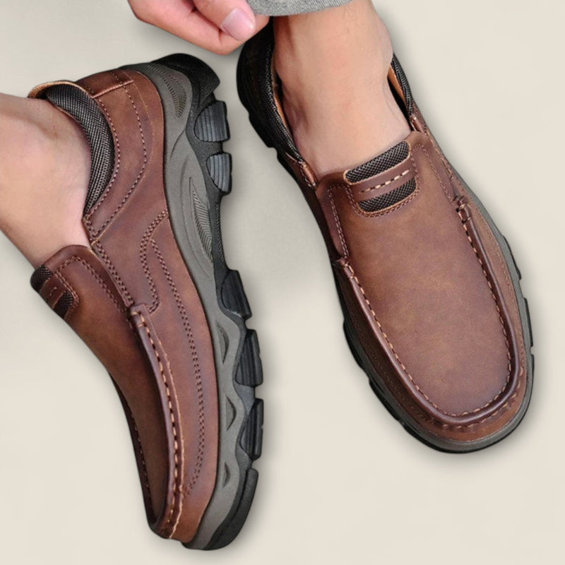 Dario - Leather Slip-On Trail Shoes