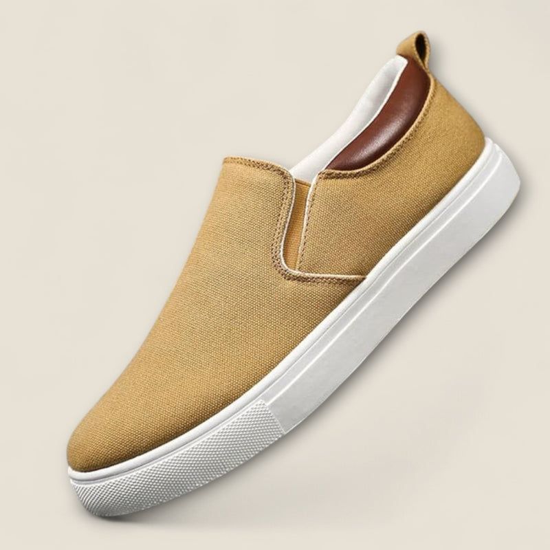 Elio - Slip-On Canvas Sneakers